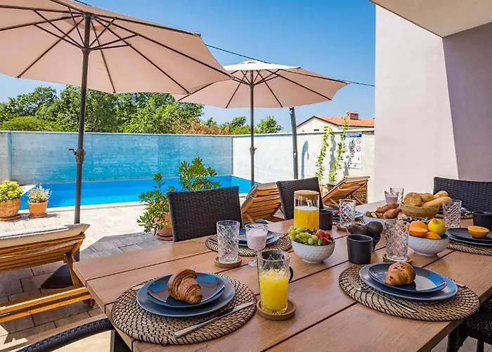 Vikendica Beautiful In *